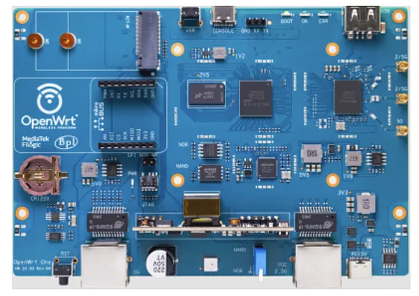Одноплатный маршрутизатор OpenWrt One