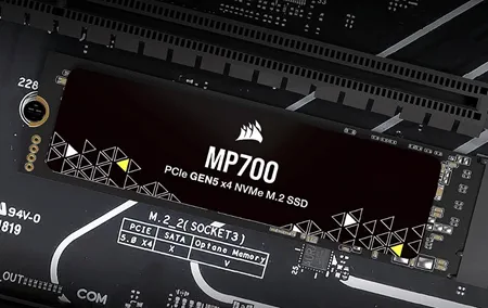 SSD-накопитель NVMe Gen 5 – Corsair MP700